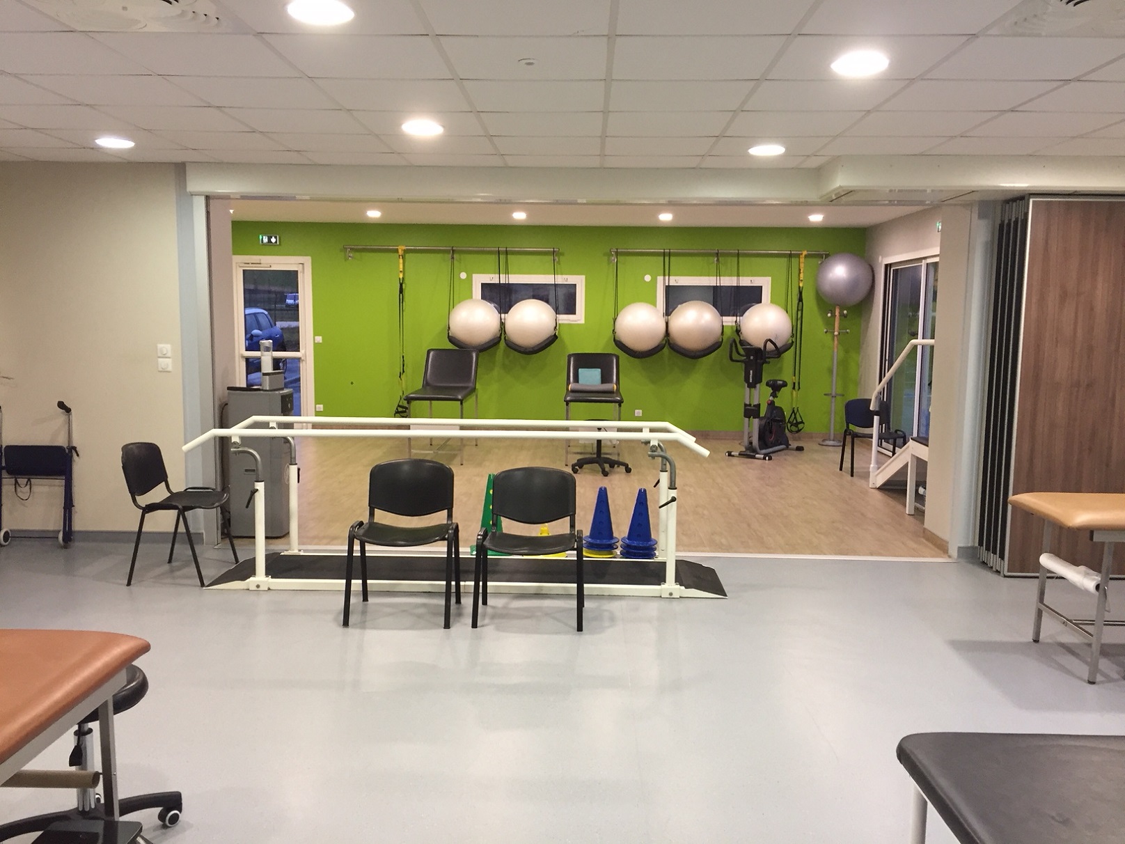 Le de Kinésithérapie, Balnéothérapie et Ostéopathie