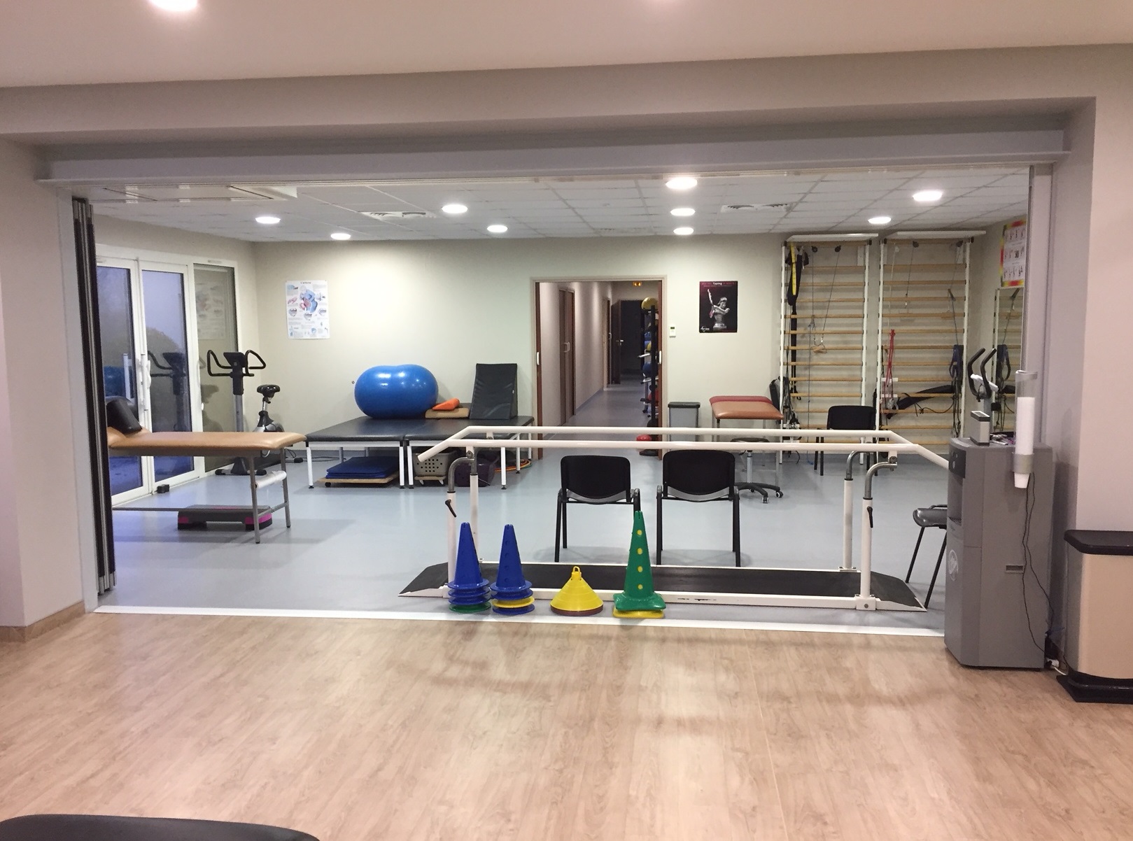 Le de Kinésithérapie, Balnéothérapie et Ostéopathie